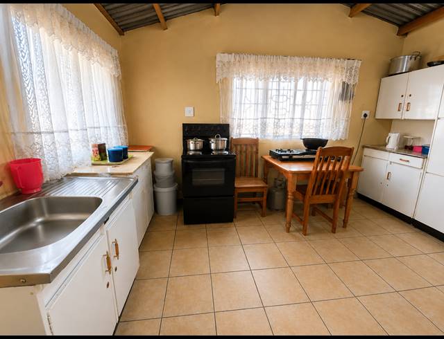 2 BEDROOM HOUSE FOR SALE IN SEBOKENG ZONE 7